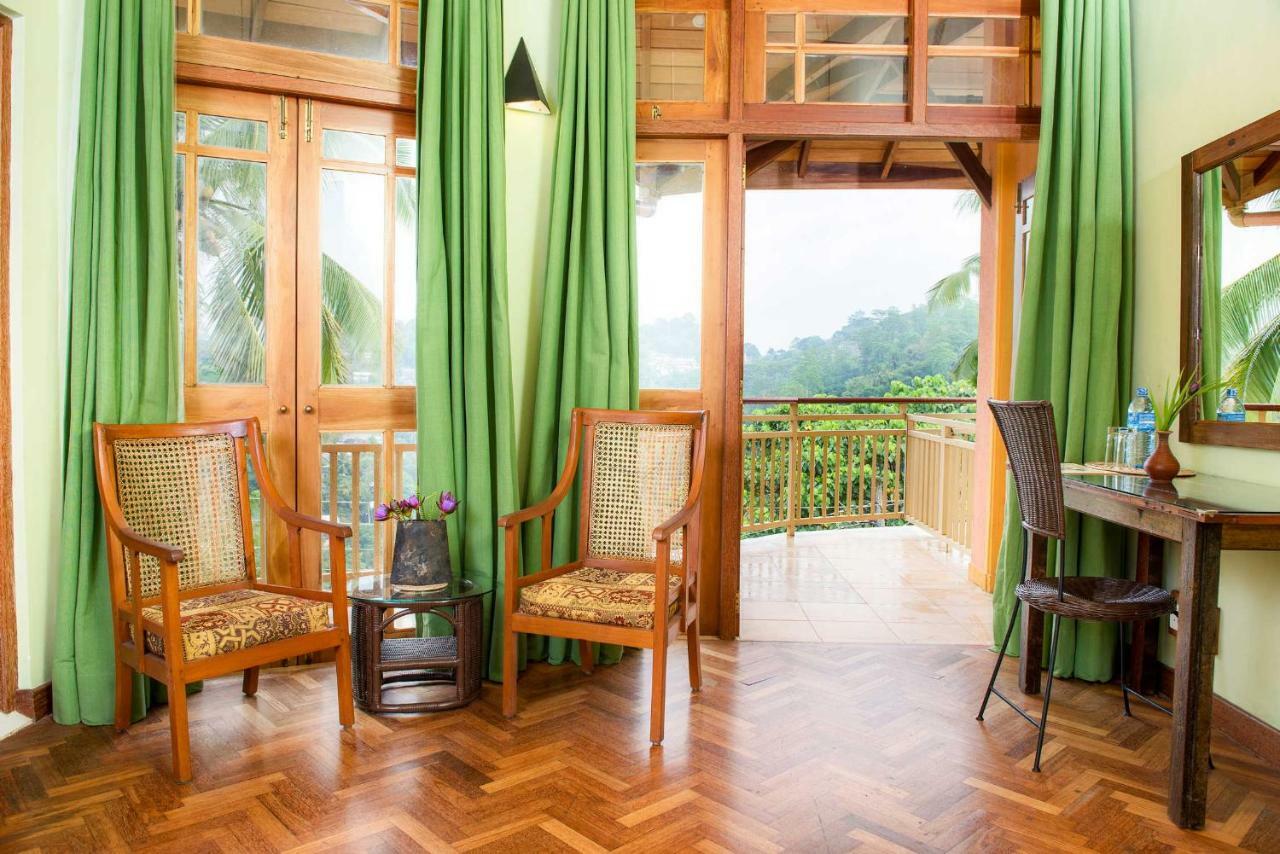 Villa Rosa 캔디 외부 사진
